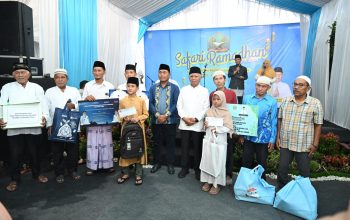 Safari Ramadan di Deli Serdang, Wagub Sumut Surya Ajak Generasi Muda Makmurkan Masjid