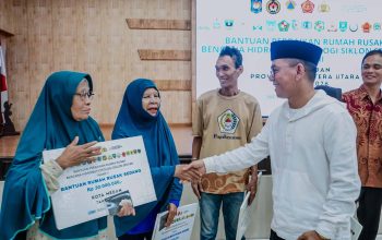 50 Kepala Keluarga Korban Bencana Banjir di Medan Dapat Bantuan Rp 1 Miliar Lebih