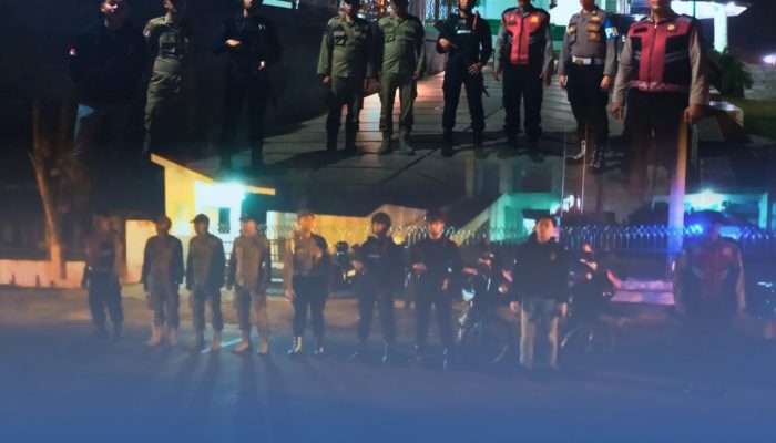 Jaga Ramadan Tetap Aman, Brimob Bersinergi Patroli Asmara Subuh Hadir di Jalanan Kota Tebing Tinggi