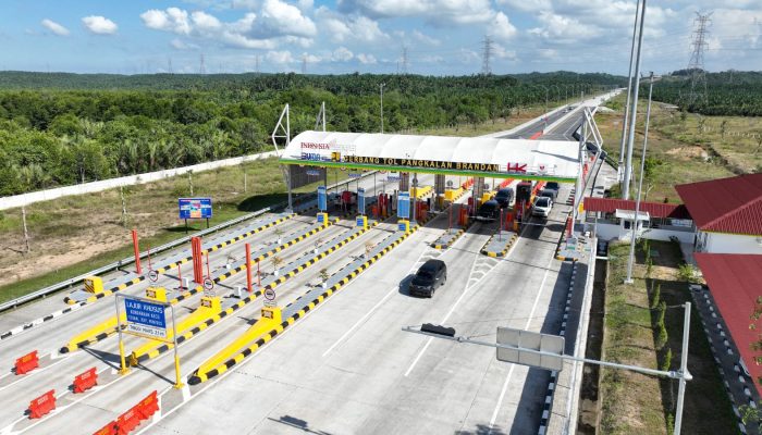 H-2 Lebaran, Trafik Kendaraan Pemudik di Jalan Tol Trans Sumatera Hutama Karya Meningkat 78,35 Persen