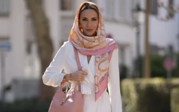 Buttonscarves Gandeng Alexandra Lapp, Hadirkan Koleksi Fesyen Klasik Modern yang Mendunia