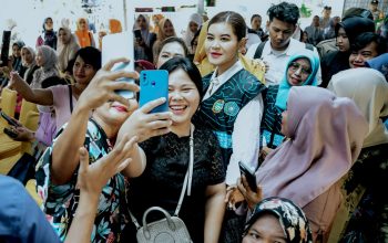 Kahiyang Ayu Ajak Masyarakat Lebih Peduli Kesehatan