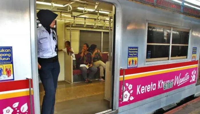Pengamat Kritik Usulan Gerbong Khusus Wanita KRL Dipindah Usai Kecelakaan Bekasi