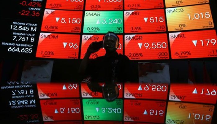 IHSG Ditutup Melemah 34,13 Poin Bersandar ke Level 7.072,39 Sore Ini