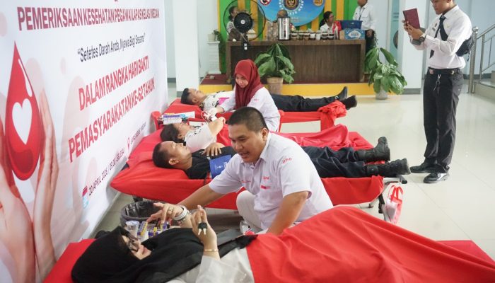 Semarakkan HBP ke-62, Pegawai Lapas Kelas I Medan Gelar Donor Darah