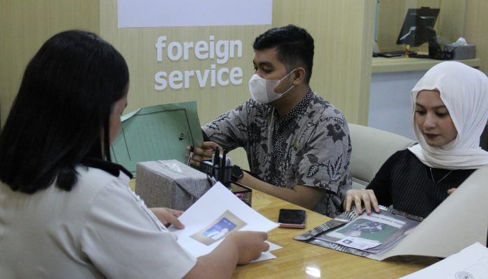 Sambil Nge-Mall Bisa Buat Paspor, Ini Layanan di Immigration Lounge Delipark Mall Medan