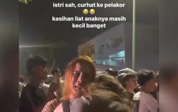 Viral Istri Labrak Selingkuhan di Jambi, Tangisnya Soal Anak Bikin Haru: Anakku Masih Kecil-kecil Dek!