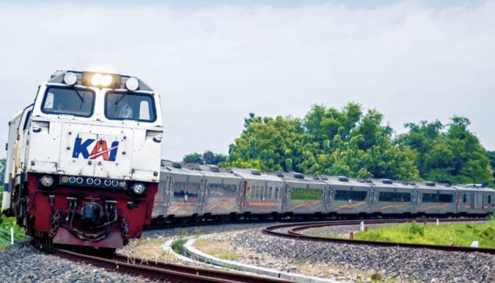 Mengenal Kereta Api Argo Bromo Anggrek