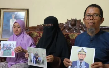 Kapal Honour 25 dibajak