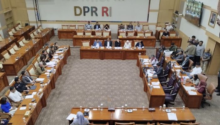 Hinca Panjaitan Bongkar Soal Pemberian Mobil kepada Kejari Karo, Begini Respons Pemkab Karo