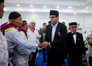 Tepung Tawar Warnai Pelepasan 1.883 Calon Jemaah Haji Medan