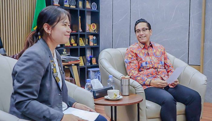 Wali Kota Medan Dukung Spirit Run 5K UPH, Mahasiswa Diajak PKL di Pemko