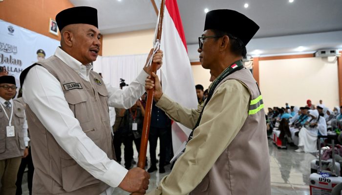 Kloter 1 Jemaah Haji Sumut Berangkat, Diimbau Jadi Cerminan Terbaik Daerah di Tanah Suci