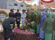 Jenazah Kopda Anumerta Farizal Dimakamkan di TMP Giripeni, Gugur dalam Misi Perdamaian di Lebanon