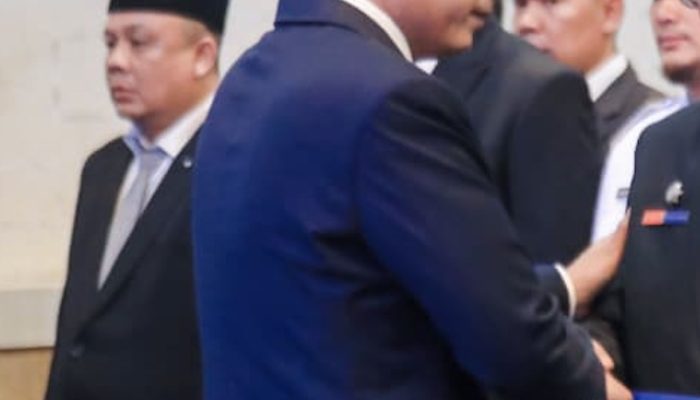 Walikota Medan Mutasi Paman Gubernur Sumut, dari Kadis Pendidikan ke Kadis Perpustakaan dan Kearsipan  