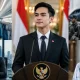 AI yang lagi viral hari ini dengan edit foto realistis menggunakan prompt AI menjadi Presiden Indonesia, CEO, pramugari, dan profesi modern lainnya.