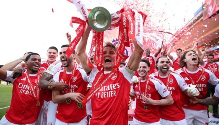 Arsenal Juara Liga Inggris 2026, West Ham Resmi Terdegradasi ke Championship