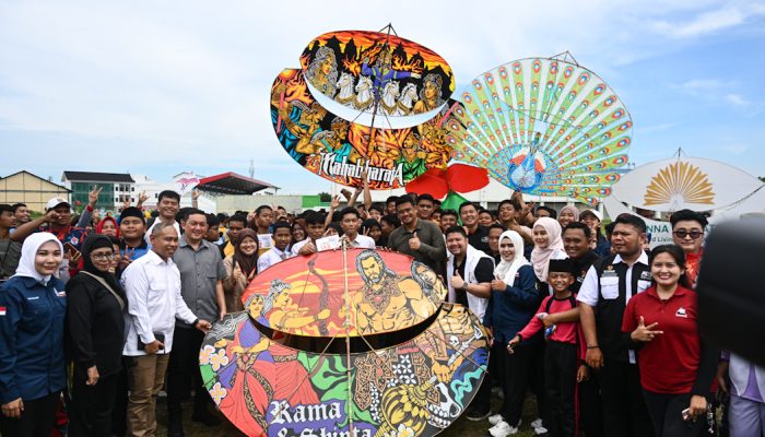 Seribu Peserta Ikut Festival Layang-Layang Piala Gubsu, Diharap Jadi Daya Tarik Wisata Sumut