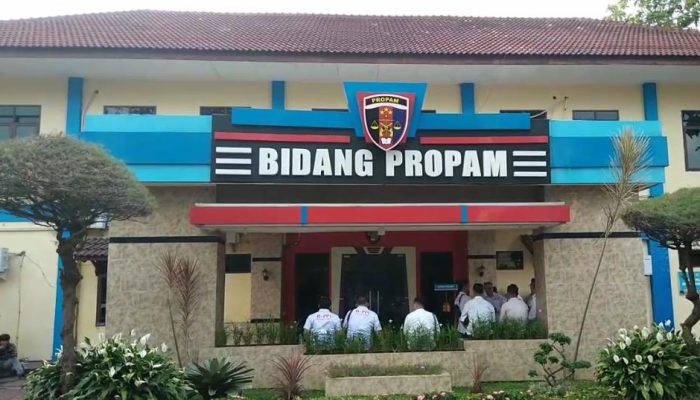 Viral Vape “Pod Getar”, Kompol Dedi Kurniawan Dipecat Tidak Hormat dari Kepolisian