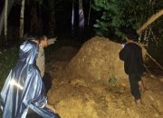 Tapsel Diterjang Longsor, Ibu-Anak Hilang Usai Tertimbun Material Tanah