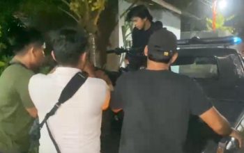 Polrestabes Medan menyita 135 motor diduga hasil curian dari delapan gudang penampungan di Medan dan Deli Serdang. Dua pelaku ditangkap.
