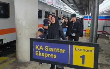 KA Siantar Ekspres