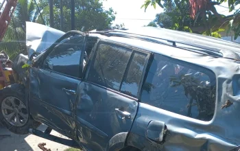 Kecelakaan Kereta Api, KA Petikemas Tabrak Minibus di Tebing Tinggi: Masinis Selamat