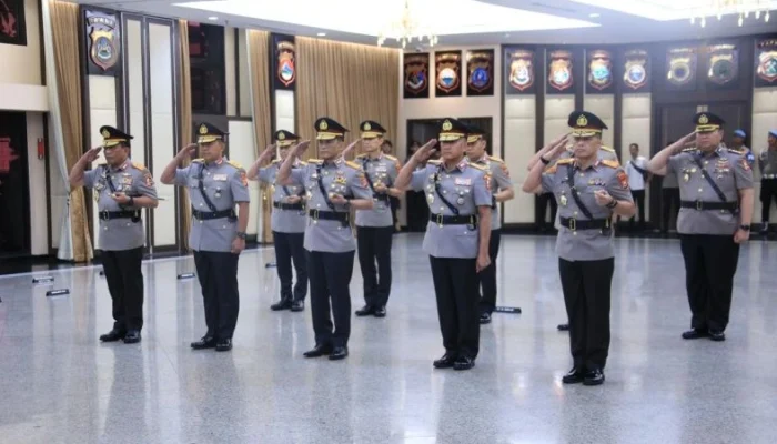 Kapolri Lantik Komjen RZ Panca Jadi Kalemdiklat Polri dan 5 Kapolda Baru, Ini Daftar Lengkapnya