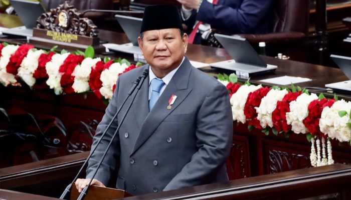 Prabowo Targetkan Ekonomi RI Tumbuh 6,5% pada 2027, Defisit APBN Dijaga Rendah