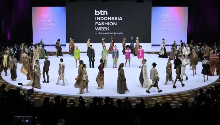 BTN Indonesia Fashion Week 2026 Usung Tema Ulos Simetria