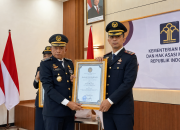 Andi Surya penghargaan
