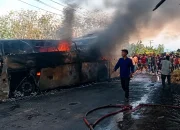 identitas korban kecelakaan bus ALS Muratara saat bus hangus terbakar setelah tabrakan di Jalan Lintas Sumatera Karang Jaya Sumatera Selatan