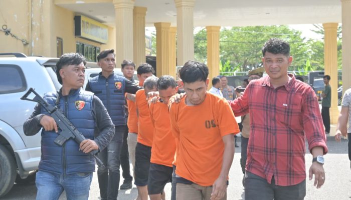 Polres Labusel Ungkap Kasus Pencurian Ternak Lembu, 6 Tersangka Ditangkap