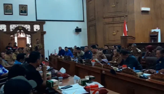 Isu Pajak Kembali Memanas, PBJT Dipertanyakan Warga di Sejumlah Daerah
