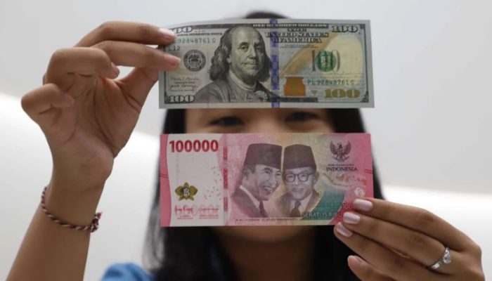 Nilai Tukar Rupiah Loyo 0,29% Bersandar di Level Rp17.382 Per Dolar AS