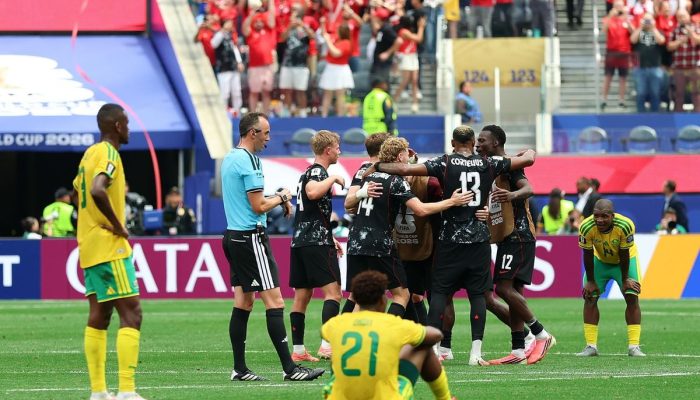 Kanada Menang Dramatis 1-0 Hadapi Afrika Selatan dan Les Rouges Melaju ke 16 Besar