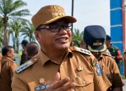 Bupati Deli Serdang Asri Ludin Tambunan menanggapi keluhan jalan rusak di Deli Serdang yang viral di media sosial.