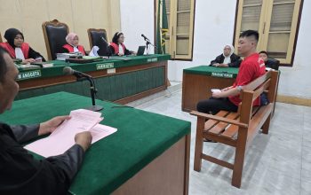 David Chandra saat menjalani sidang kasus kematian guru zumba Medan di Pengadilan Negeri Medan