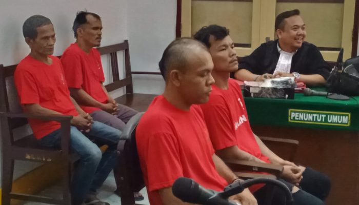 Empat Pencuri Besi Stadion Teladan Divonis 34 Bulan Penjara