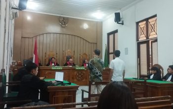 Akbar Himawan Buchari