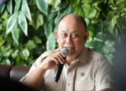 Kontroversi Dadan Hindayana selama memimpin BGN mencakup sejumlah kebijakan dan pernyataan yang memicu perhatian publik sebelum akhirnya diganti dari jabatan Kepala BGN.