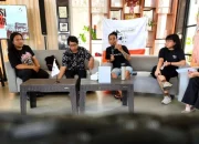 Pekerja kreatif dan jurnalis