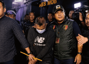 Taufik Hidayat ditangkap