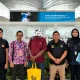 Petugas Imigrasi Belawan mengawal deportasi warga negara Malaysia yang masuk Indonesia secara ilegal melalui Bandara Internasional Kualanamu di Sumatera Utara.
