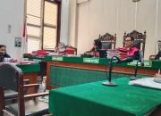 JPU Kejaksaan Negeri Belawan membacakan surat tuntutan terhadap terdakwa Fadly Lukman Simanjuntak