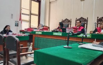 JPU Kejaksaan Negeri Belawan membacakan surat tuntutan terhadap terdakwa Fadly Lukman Simanjuntak